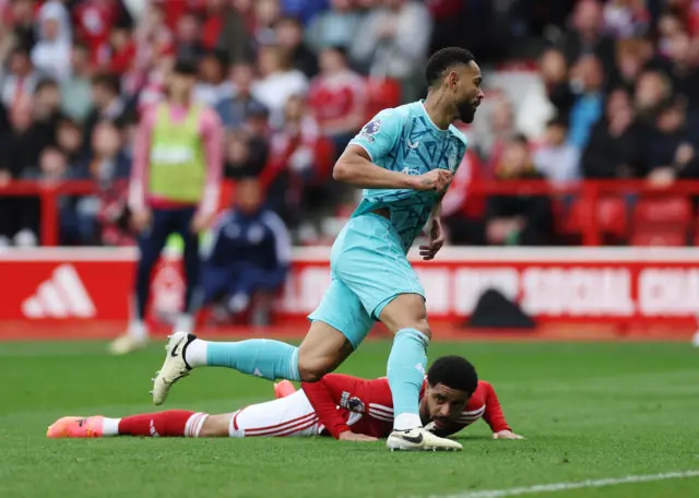 Matheus Cunha celebrates after scoring