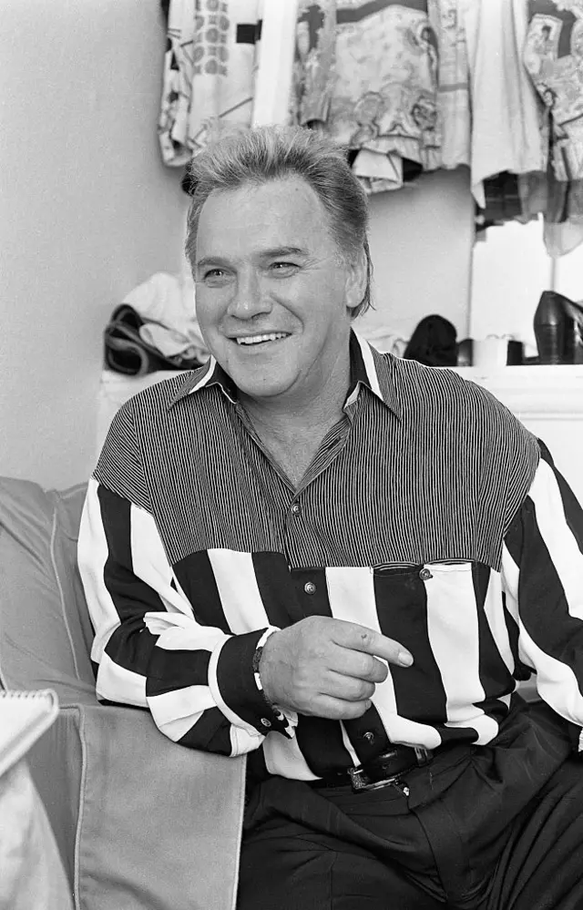 Freddie Starr