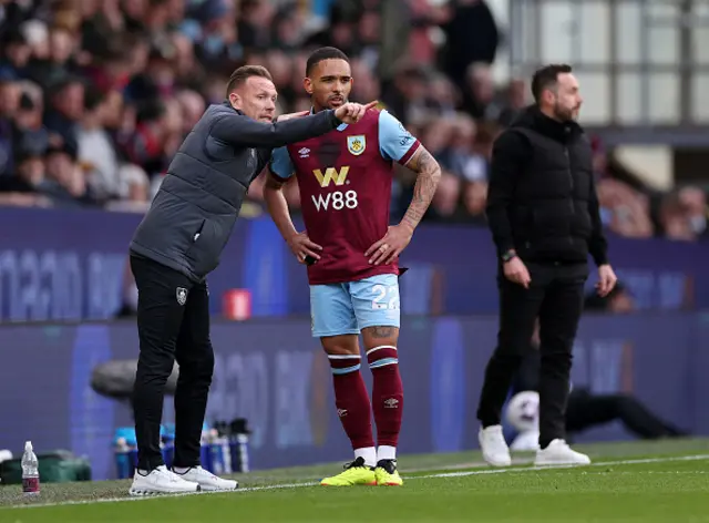 Craig Bellamy, Assistant Manager of Burnley, speaks to Vitinho