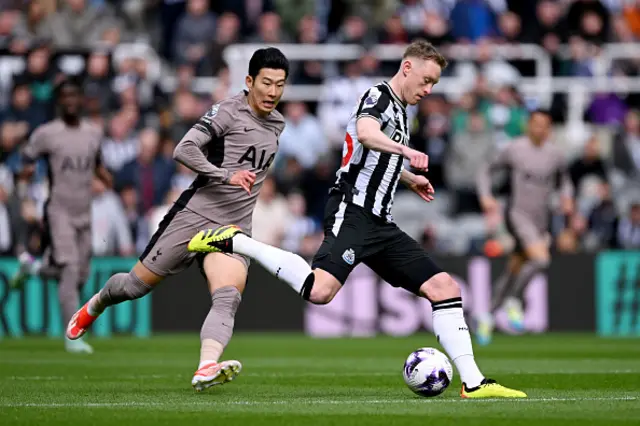 Sean Longstaff on the ball for Newcastle