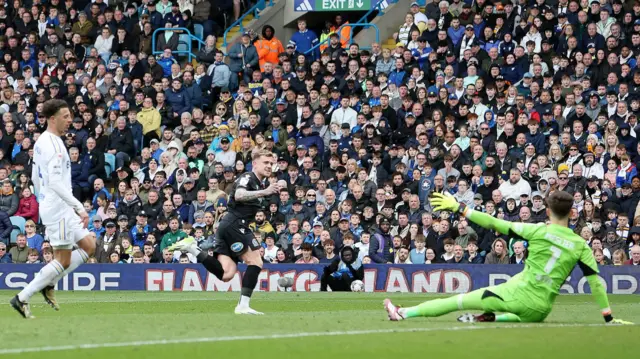 Sammie Szmodics scores for Blackburn at Leeds