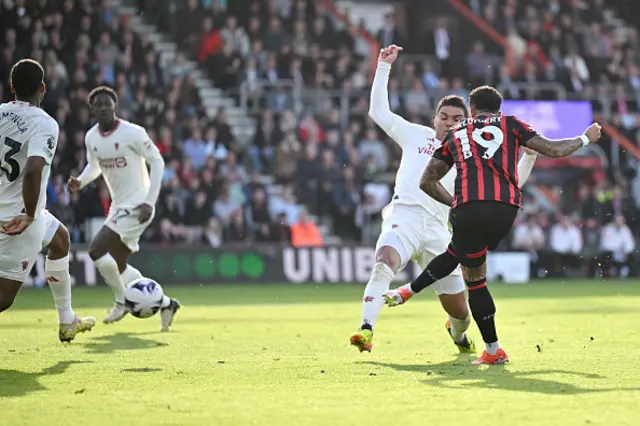 Justin Kluivert of AFC Bournemouth scores