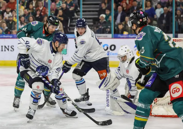 Second period action between the Giants and Blaze