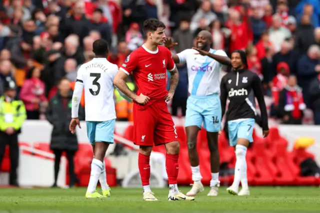 Liverpool players look dejected