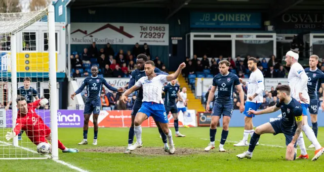 Jack Baldwin turns into his own net