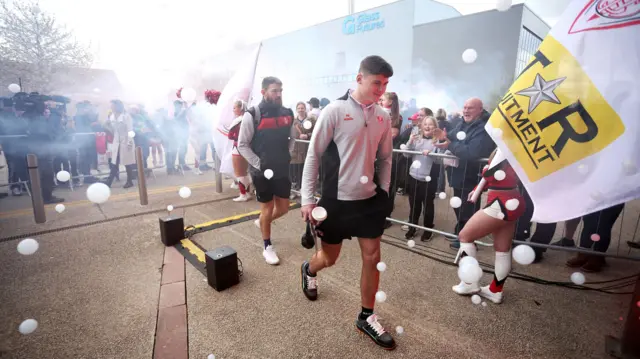 St Helens arrive at the Totally Wicked Stadium