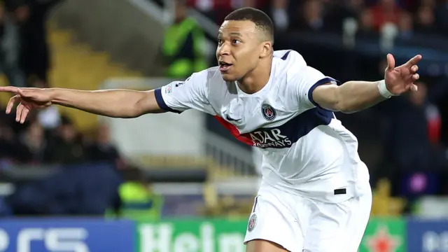 Kylian Mbappe celebrates