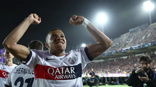 Kylian Mbappe celebrating beating Barcelona