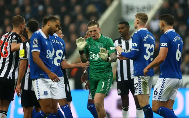 Pickford urges calm to his players