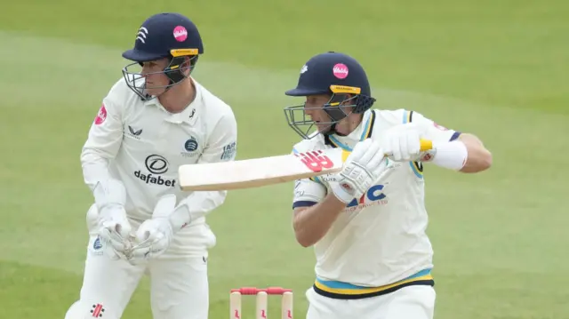 Joe Root batting against Middlesex