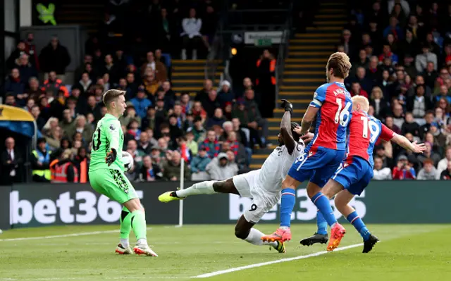 Michail Antonio of West Ham United scores