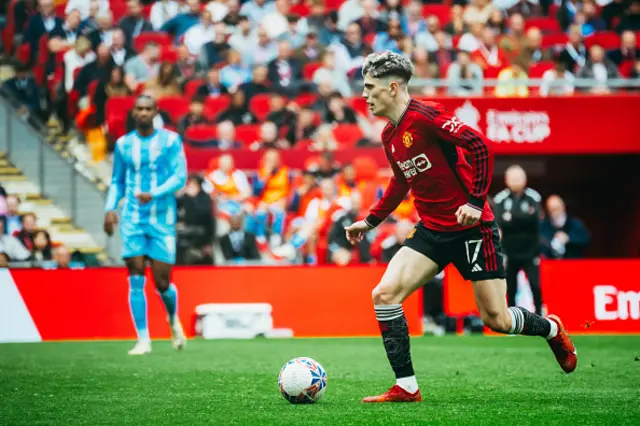 Alejandro Garnacho of Manchester United in action