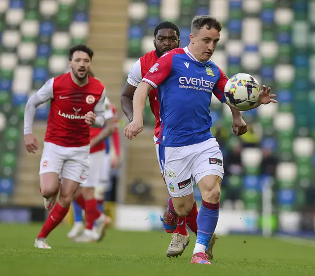 Joel Cooper with the ball