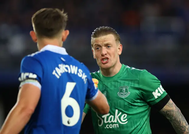 Pickford shouts at Tarkowski