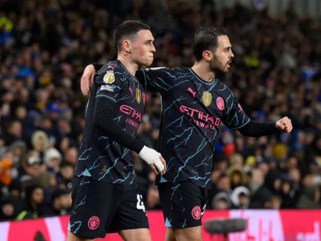 Phil Foden and Bernardo Silva celebrate