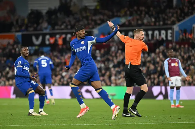 Noni Madueke of Chelsea celebrates