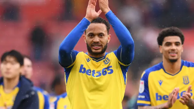 Lewis Baker claps