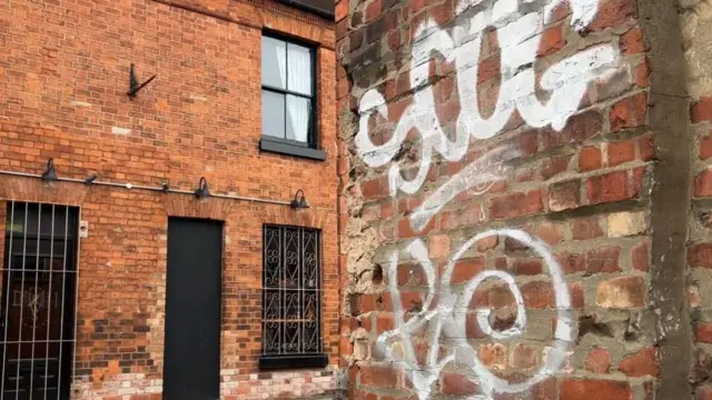 Graffiti on building in Lincoln