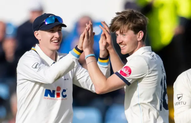 Harry Brook (L) and George Hill of Yorkshire