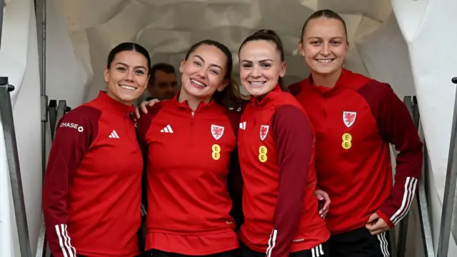 Wales' Ffion Morgan, Wales' Charlie Estcourt, Wales' Lily Woodham and Wales' Elise Hughes during a training session