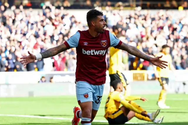 West Ham United's Emerson Palmieri celebrates