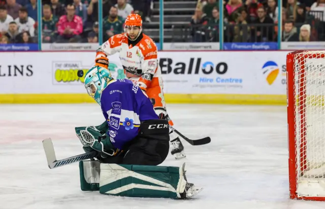 Tyler Beskorowany makes save during first period action