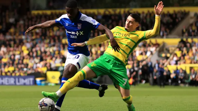 Norwich v Ipswich match action