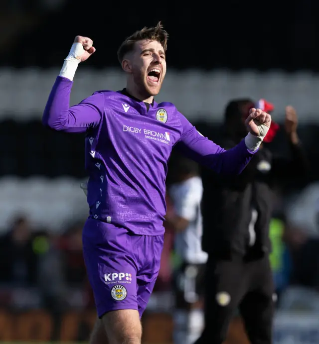 St Mirren goalkeeper Zach Hemming