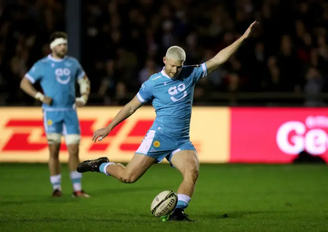 Robert du Preez of Sale Sharks