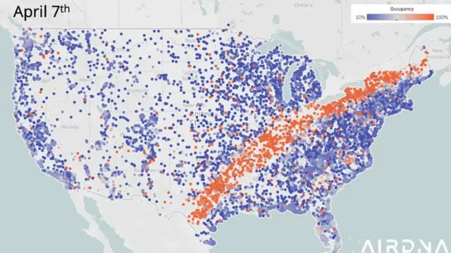 Map of the U.S. showing Airbnb bookings