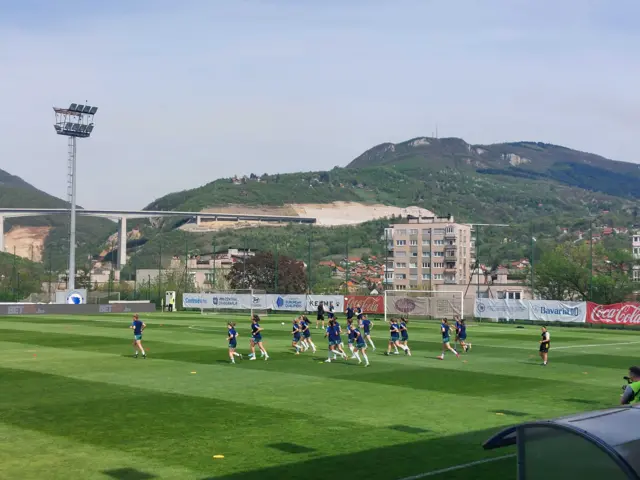 Northern Ireland warm up in Zenica