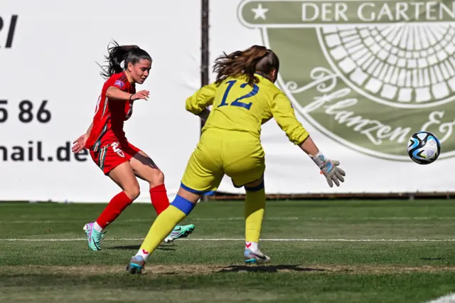 Ffion Morgan scores for Wales