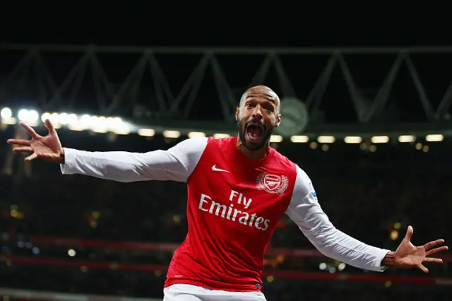 Thierry Henry of Arsenal celebrates