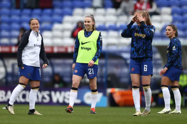 Chelsea players warm up