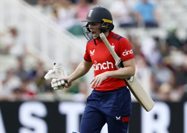 Heather Knight reacts to being out against Pakistan