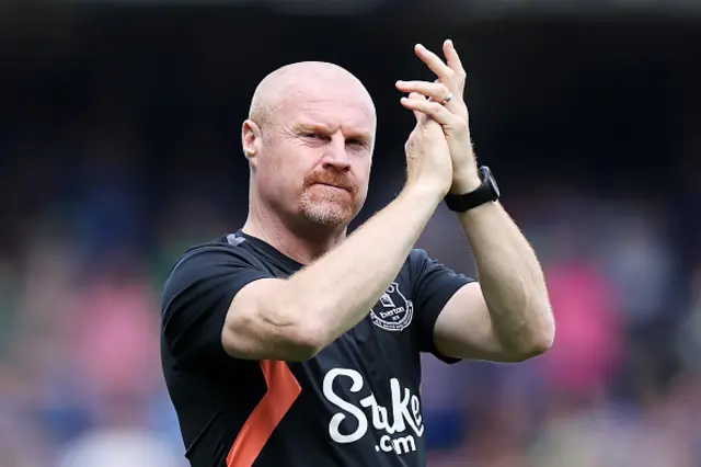 Sean Dyche, Manager of Everton, applauds the fans