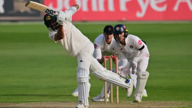 Haseeb Hameed batting for Nottinghamshire