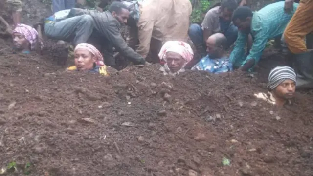 A group is buried alive after surviving a lightening strike