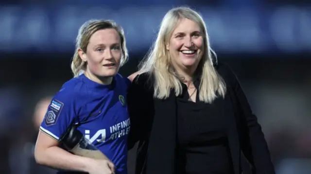 Erin Cuthbert celebrates with Chelsea manager Emma Hayes