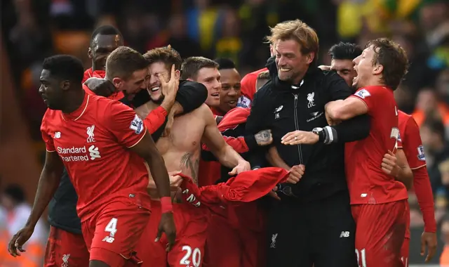 Liverpool manager Jurgen Klopp celebrates with his players