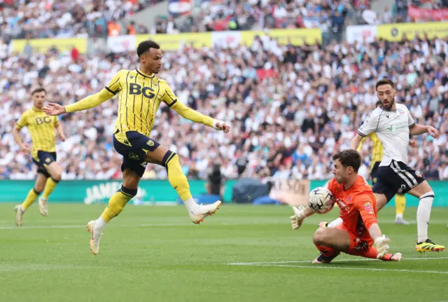 Josh Murphy's shot is saved by Nathan Baxter