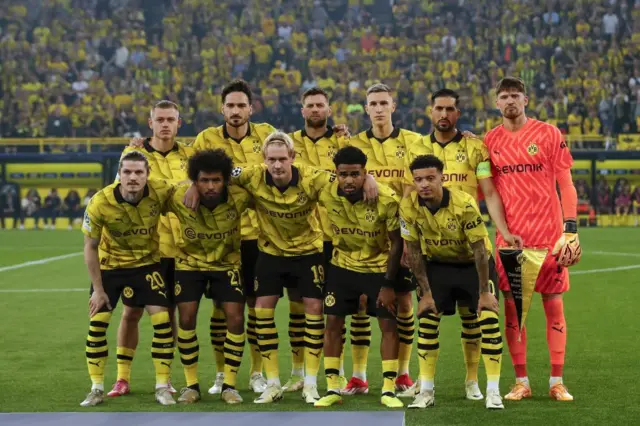 Jadon Sancho in the Dortmund team before Wednesday's Champions League semi-final