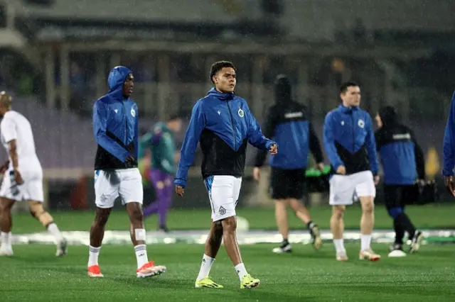 Club's players pictured during the warming-up before a soccer game between Italian ACF Fiorentina and Belgian Club Brugge