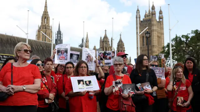 Infected blood campaign groups held a protest outside Westminster last night