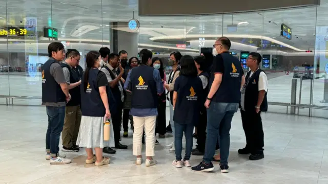 Airline staff briefed at Singapore airport