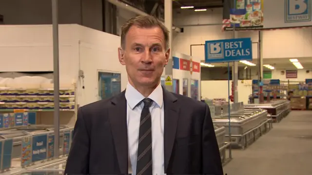 Chancellor Jeremy Hunt speaks to BBC