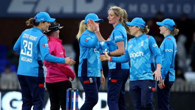 England players celebrate their victory