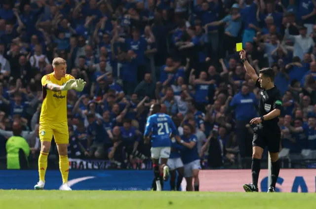 Joe Hart remonstrates with Nick Walsh