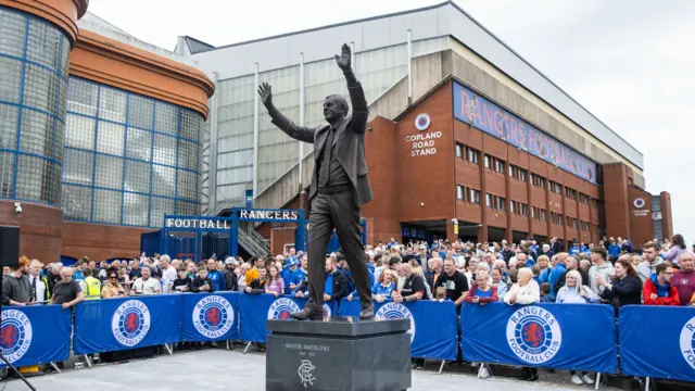 Walter Smith statue