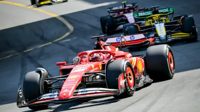 charles leclerc leading the monaco grand prix